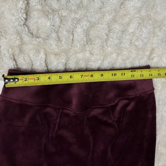NWT LULULEMON ATHLETICA Women’s Scuba HR Velvet Mini Skirt - Picture 14 of 14